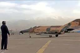 بازدید فرمانده نهاجا از پایگاه شکاری امیدیه