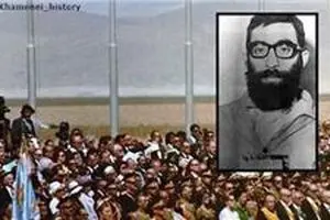 ‌هنگام برگزاری جشن‌های ۲۵۰۰ ساله شاهنشاهی آیت‌الله خامنه‌ای در چه شرایطی به سر می‌بردند؟