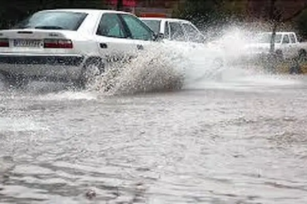 آبگرفتگی مرکز معلولین نوشیروانی بابل در پی بارش شدید باران+تصویر