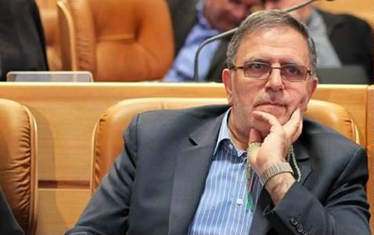 سیف: رشد اقتصادی در سه ماهه ابتدایی سال ۹۵، به ۵.۴ درصد رسید!