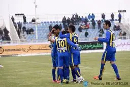 برتری گسترش فولاد در نیمه نخست