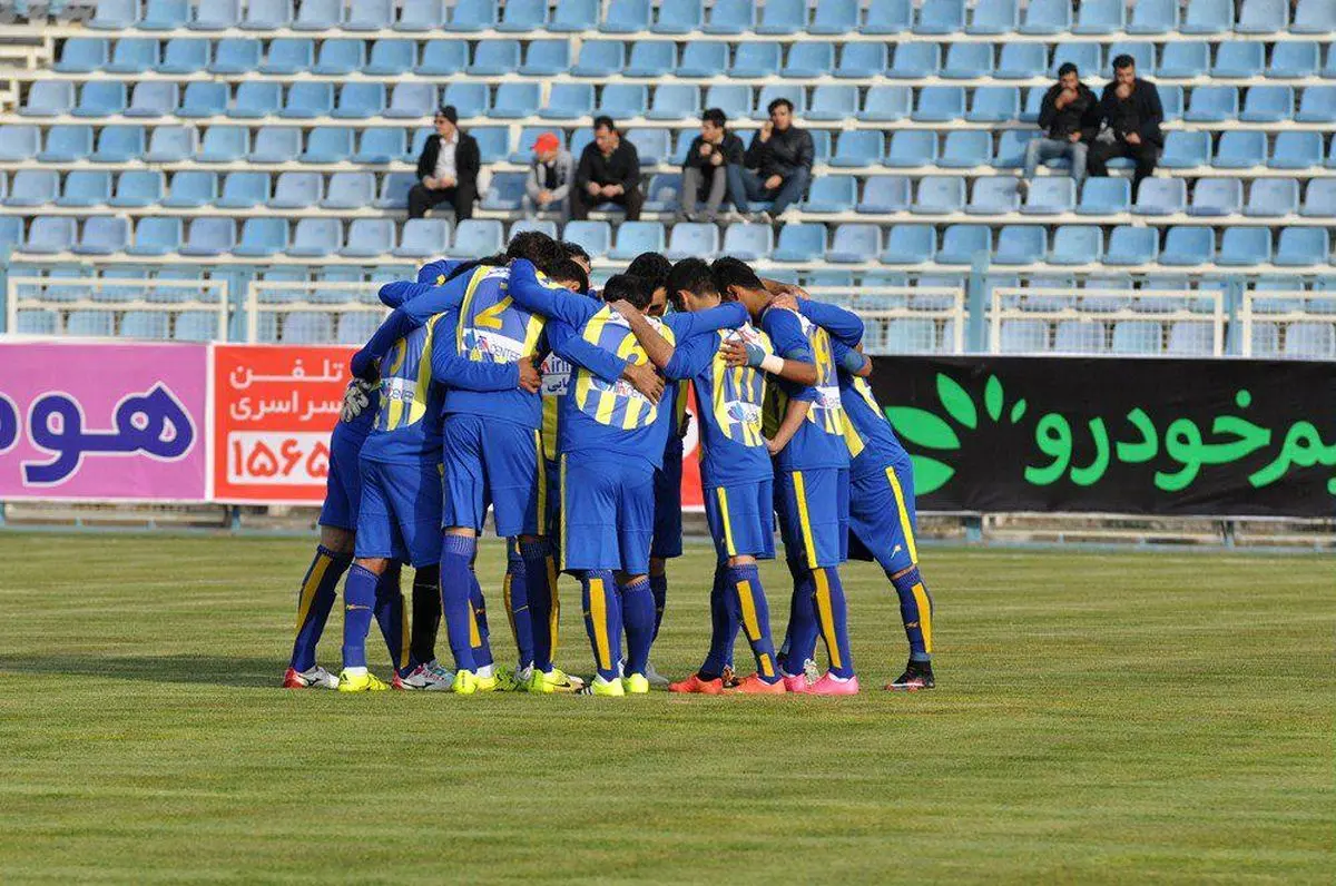 نخستین برد فصل برای گسترش فولاد/ کمالوند با ۳ گل از قعر جدول جدا شد + جدول لیگ