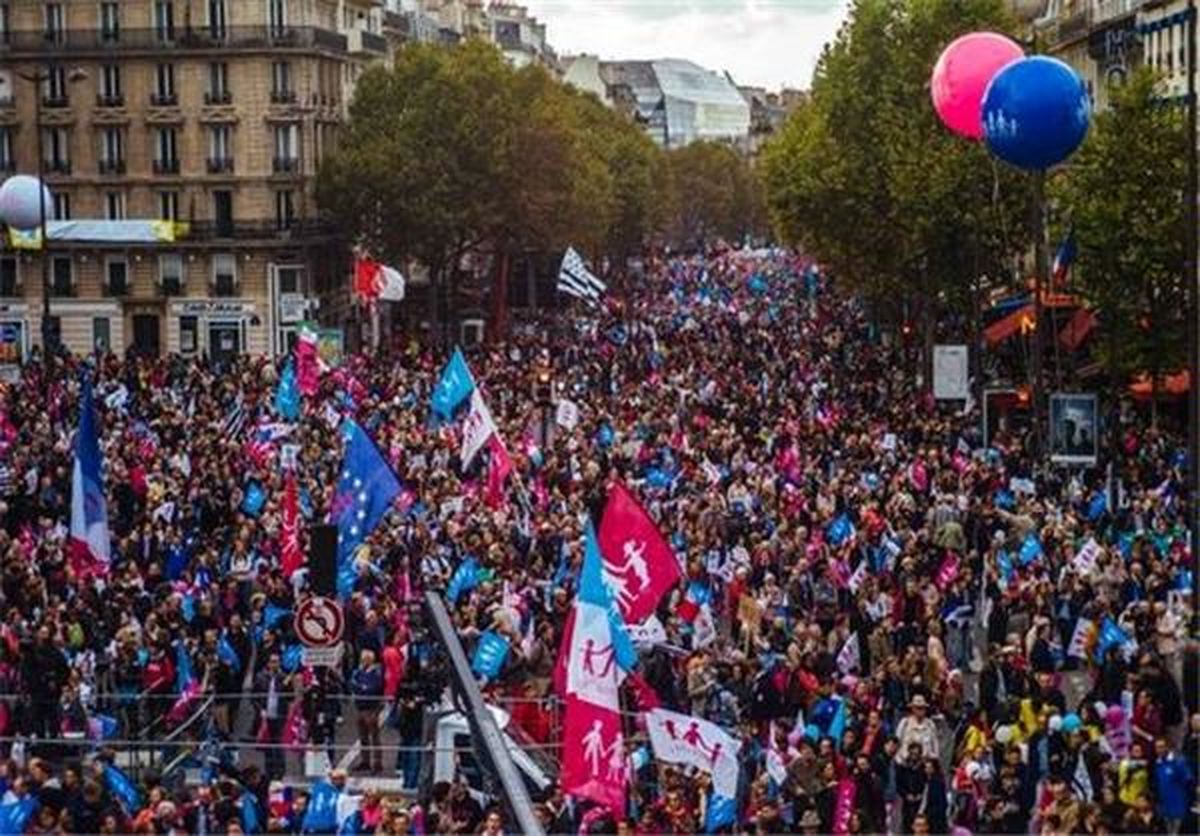 تظاهرات گسترده در پاریس در اعتراض به ازدواج همجنس‌گرایان