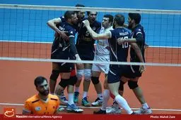 پیکان با معروف به سختی از سد شهرداری ارومیه گذشت