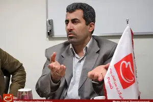 مثبت شدن تراز تجاری در دولت یازدهم ارزش ندارد/ صادرات غیرنفتی منهای میعانات گازی رقم قابل توجهی نمی‌شود