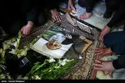 مراسم دومین سالگرد آیت‌الله مهدوی‌کنی بر سر مزارش برگزار شد