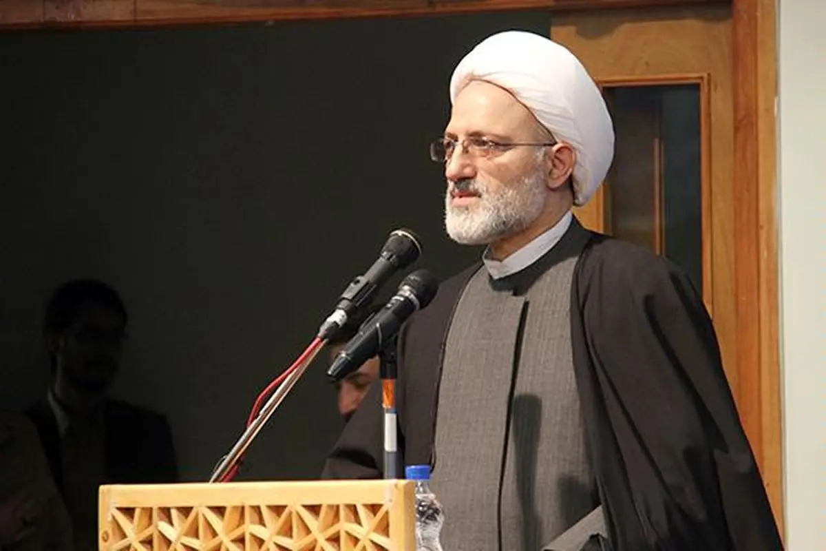 مرحوم مهدوی کنی اخلاص را در زندگی خود تجلی کرد