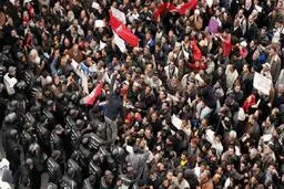 خودکشی دسته‌جمعی جوانان تونسی به‌ دلیل بیکاری