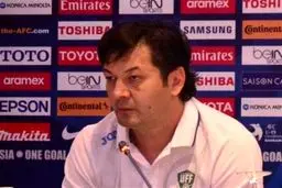 سرمربی ازبکستان به خاطر شکست برابر ایران عذرخواهی کرد