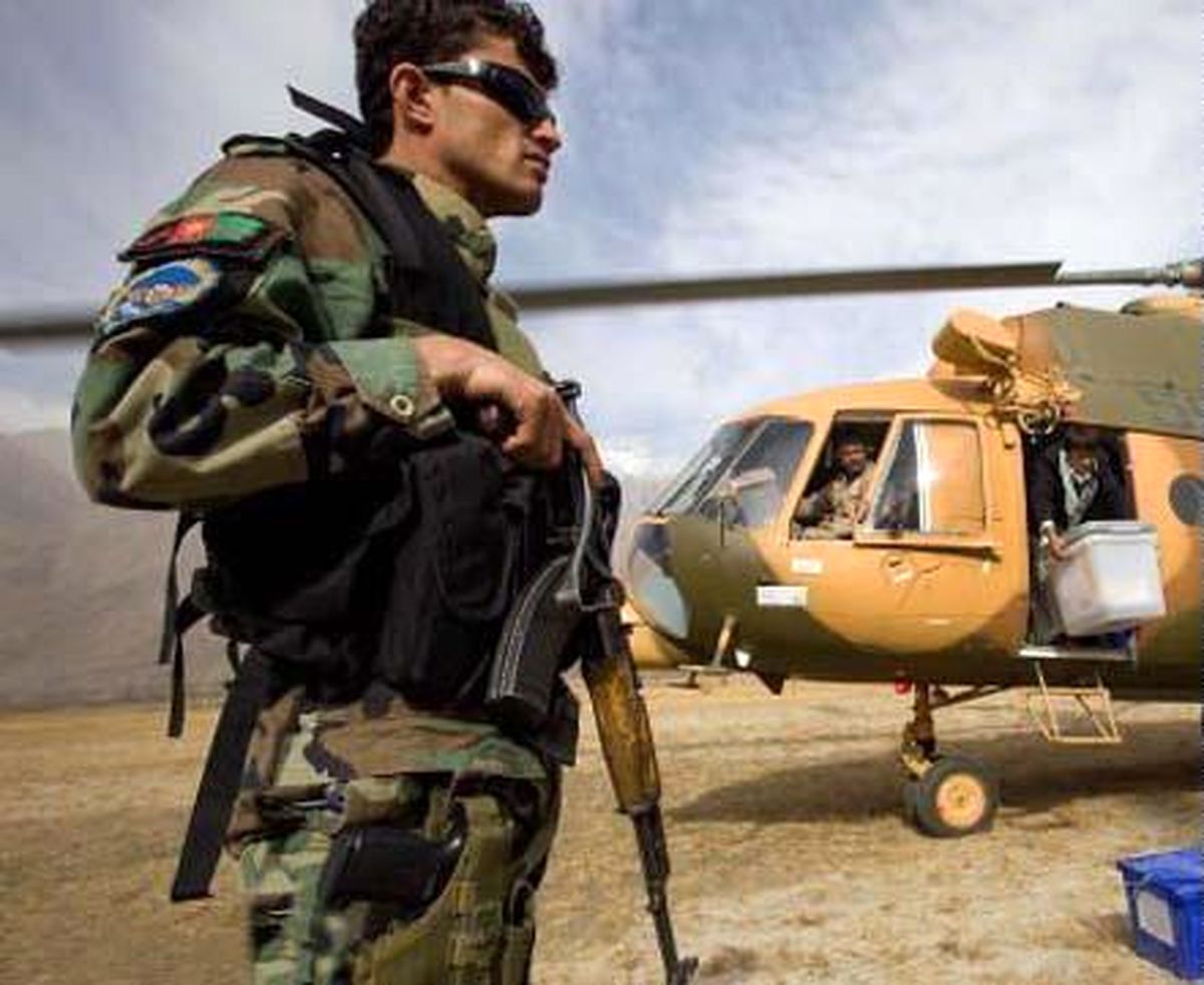 تقویت نیروی هوایی افغانستان برای مبارزه با طالبان