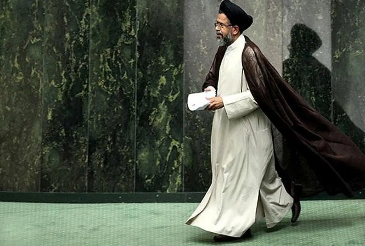 از اول با غیرعلنی بودن جلسه روز گذشته مجلس مخالف بودم/ از سخن رئیس مجلس بهت‌زده شدم