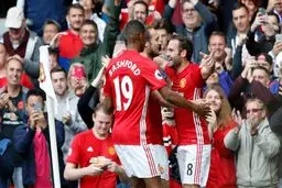 منچستریونایتد، سیتی را حذف کرد