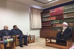دروغ و کتمان حقیقت امنیت را مخدوش کرده و باورهای جامعه را لرزان می‌کند