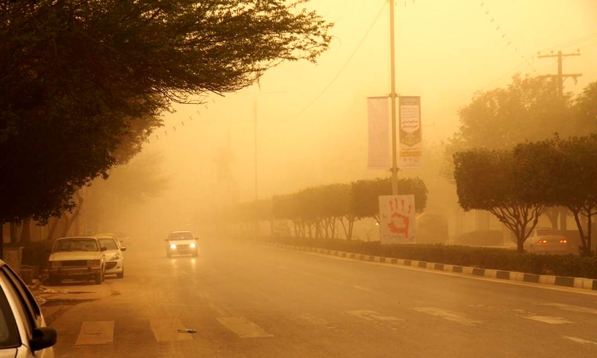ورود گرد و غبار به استان‎های مرزی/ هوای شهرهای کربلا و نجف گرم می‌شود