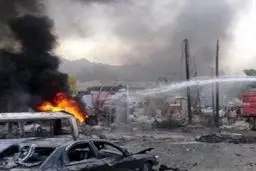 انفجار بمب مقابل ساختمان بانک مرکزی یمن