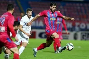 پانیونیوس با انصاری‌فرد و شجاعی باخت