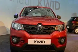 تلاش رنو برای قالب کردن خودروی بی‌کیفیت 