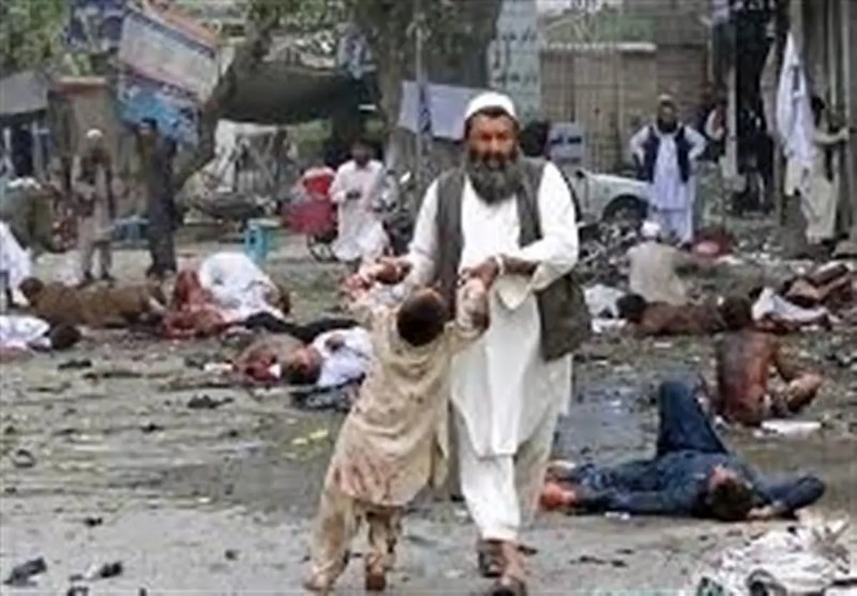۱۲ کشته و زخمی در پی حمله انتحاری به شرق افغانستان