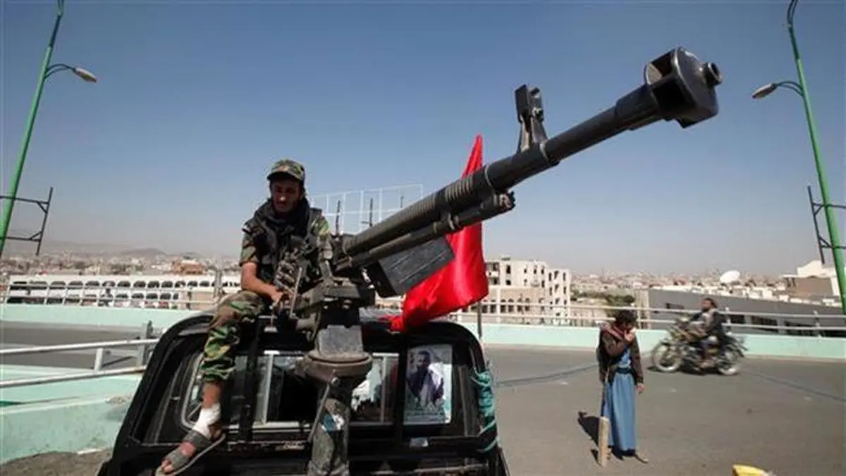 حملۀ موشکی به انبار سلاح عربستان سعودی‌ در یمن