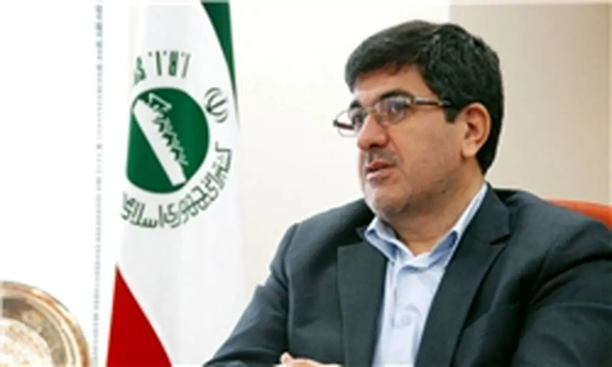 اختلاس ۸۰۰۰ میلیارد تومانی صندوق ذخیره فرهنگیان تاثیر منفی بر "بیمه معلم" نداشت / اگر خواستند تحقیق و تفحص کنند، آماده‌ایم