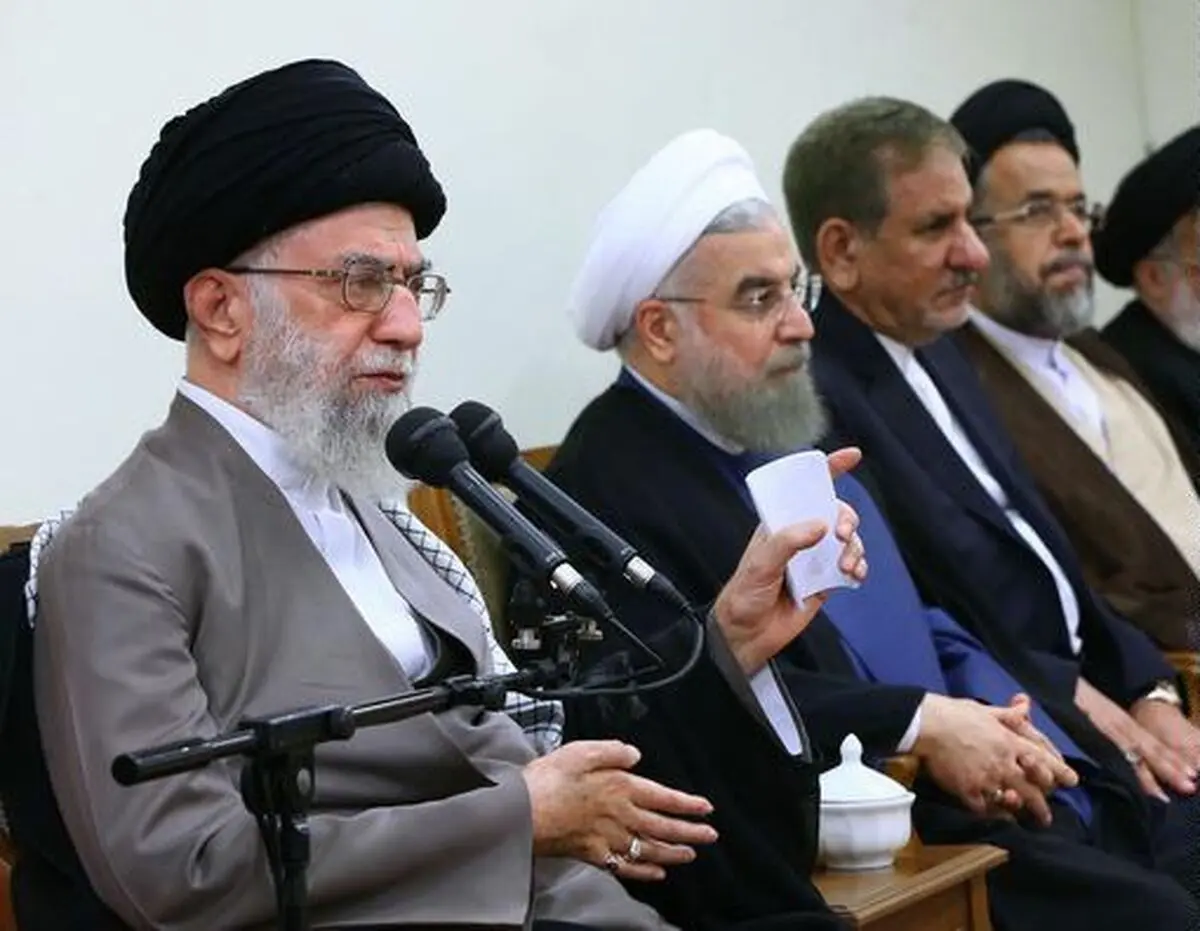 روایتی از "مهم‌ترین جلسه‌ نظام" در حضور رهبر انقلاب
