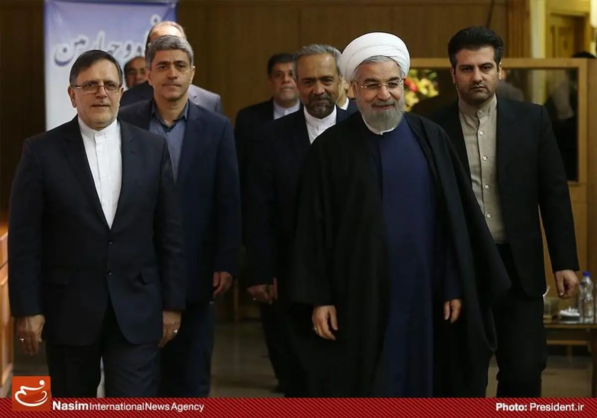 درخواست ۱۹ نماینده مجلس از رئیس‌جمهور برای تغییر در تیم اقتصادی دولت