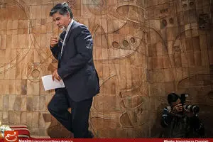 قضاوی: در دولت روحانی حقوق نجومی نداشتیم!/ سقف پرداخت وام به کارمندان بانکی کمتر از ۲۵۰ میلیون تومان است