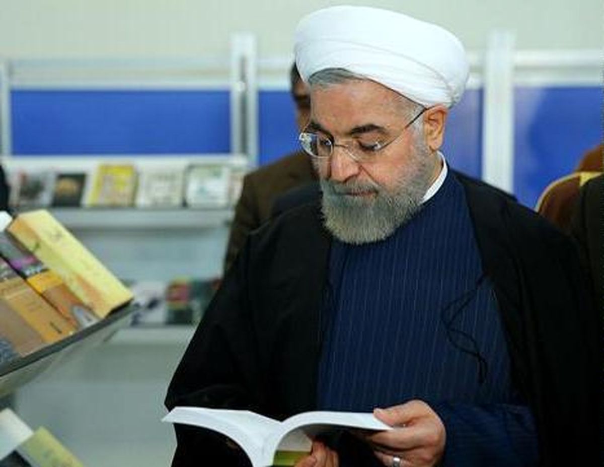 روحانی از بیست و دومین نمایشگاه مطبوعات بازدید کرد