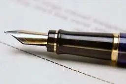 تجلیل از ۳۵ اثر برگزیده همایش کتاب سال پاسداران اهل قلم