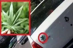 برخورد پلیس با نصب لوگوی 