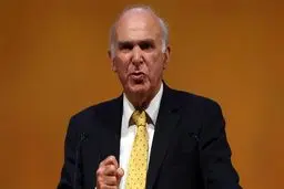 دربارۀ قرارداد تسلیحاتی عربستان من را گمراه کردند