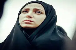 مسیر عمار، راه درستی است/ شهدای مدافع حرم در جامعه غریب هستند