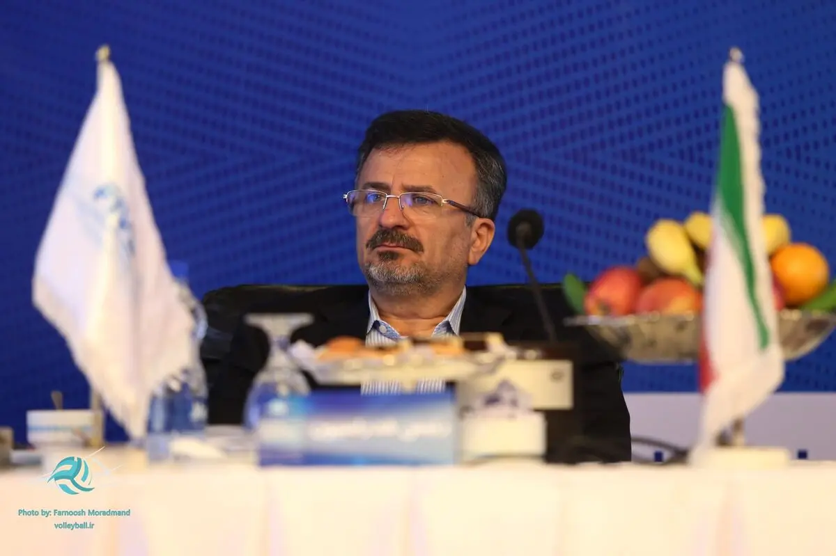 داورزنی: در والیبال نگاه جنسیتی نداریم