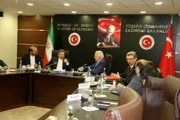 سالانه یک میلیون و ۷۵۰ هزار گردشگر از ایران به ترکیه سفر می کنند