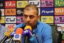 ویسی: تکلیف قهرمانی لیگ‌برتر دست ماست و به بازی پرسپولیس کاری نداریم