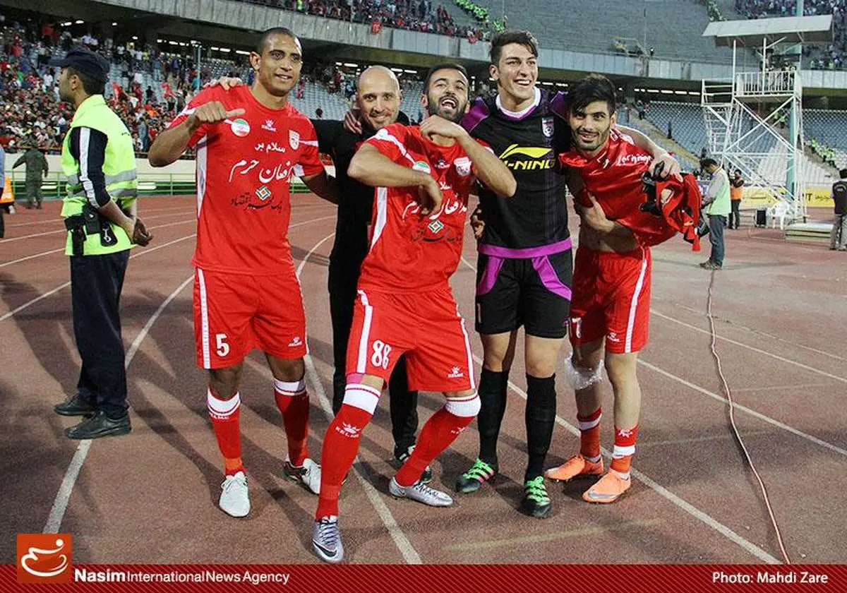 تراکتورسازی، فولاد و پدیده برنده به رختکن رفتند/ تساوی سایپا-نفت در نیمه نخست