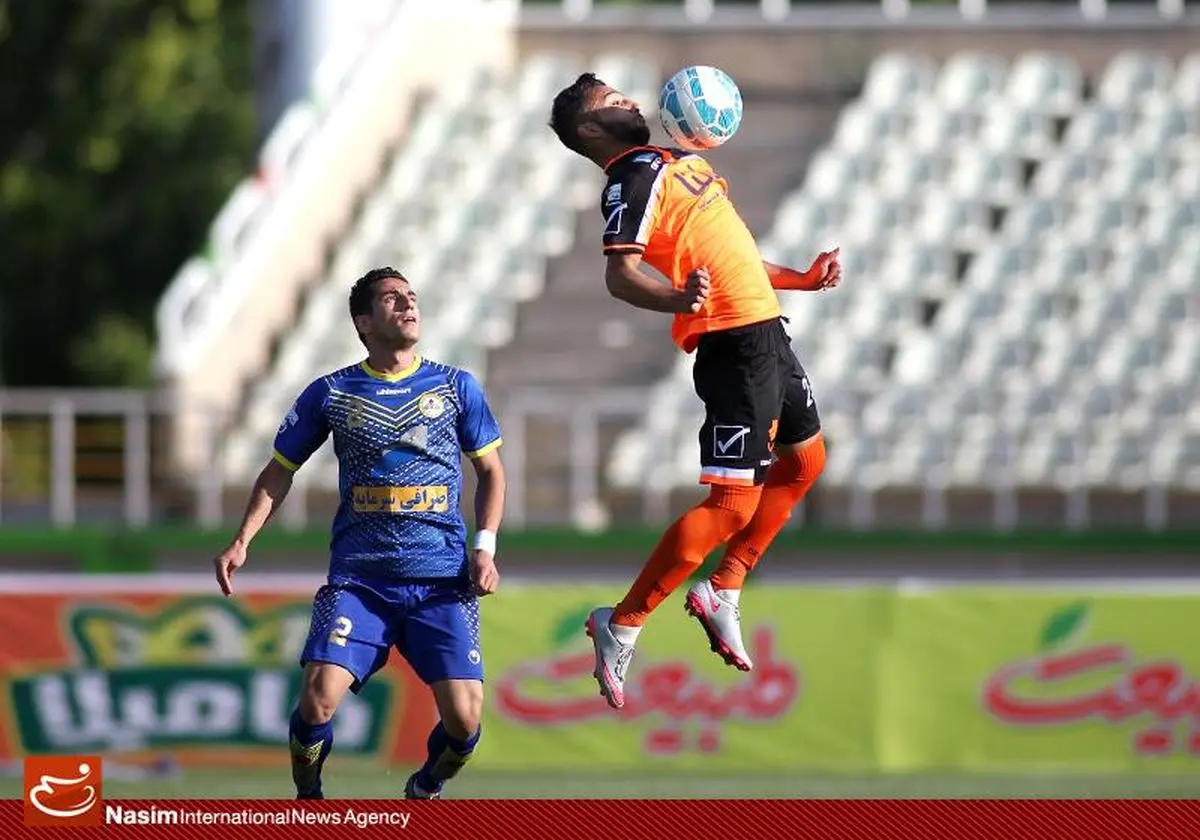 دیدار تیم های سایپا و نفت تهران