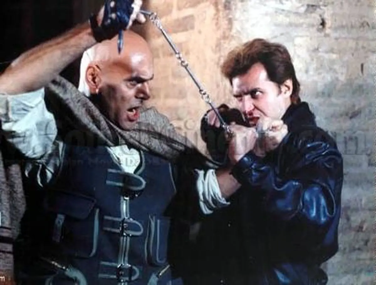 دولت چگونه نهال آفت‌زده سینما را آبیاری کرد؟/ وقتی تهیه‌کننده "عقرب" به سراغ "هنر و تجربه" می‌رود!