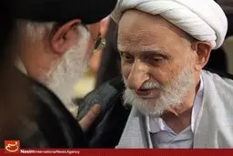 چگونه از اهل دین و اهل علم می ترسی و از آن ها سوال نمی کنی؟!