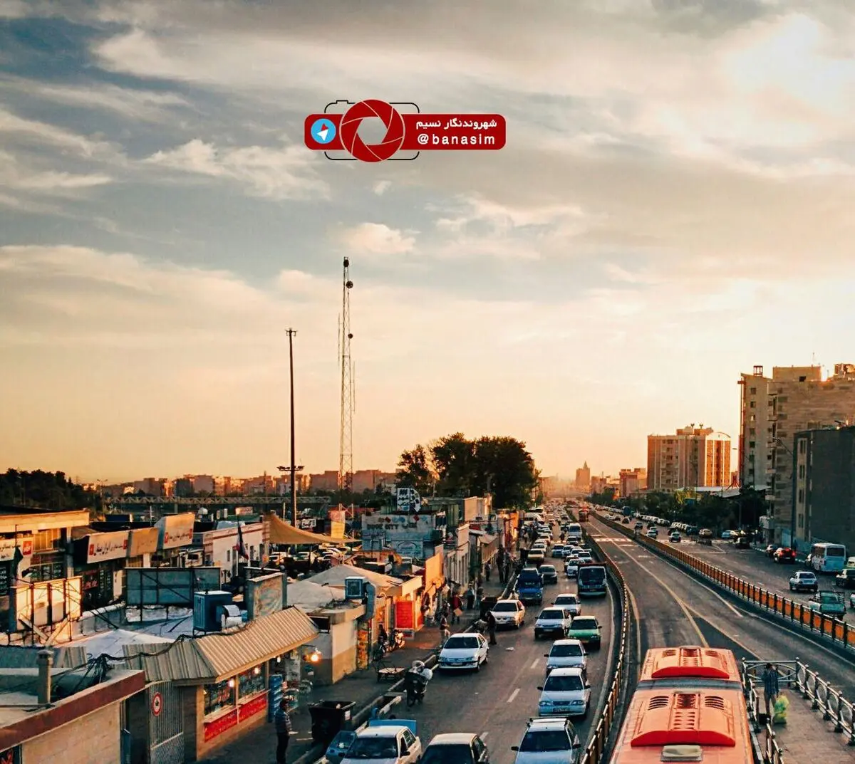 تصویری زیبا از غروب پایتخت