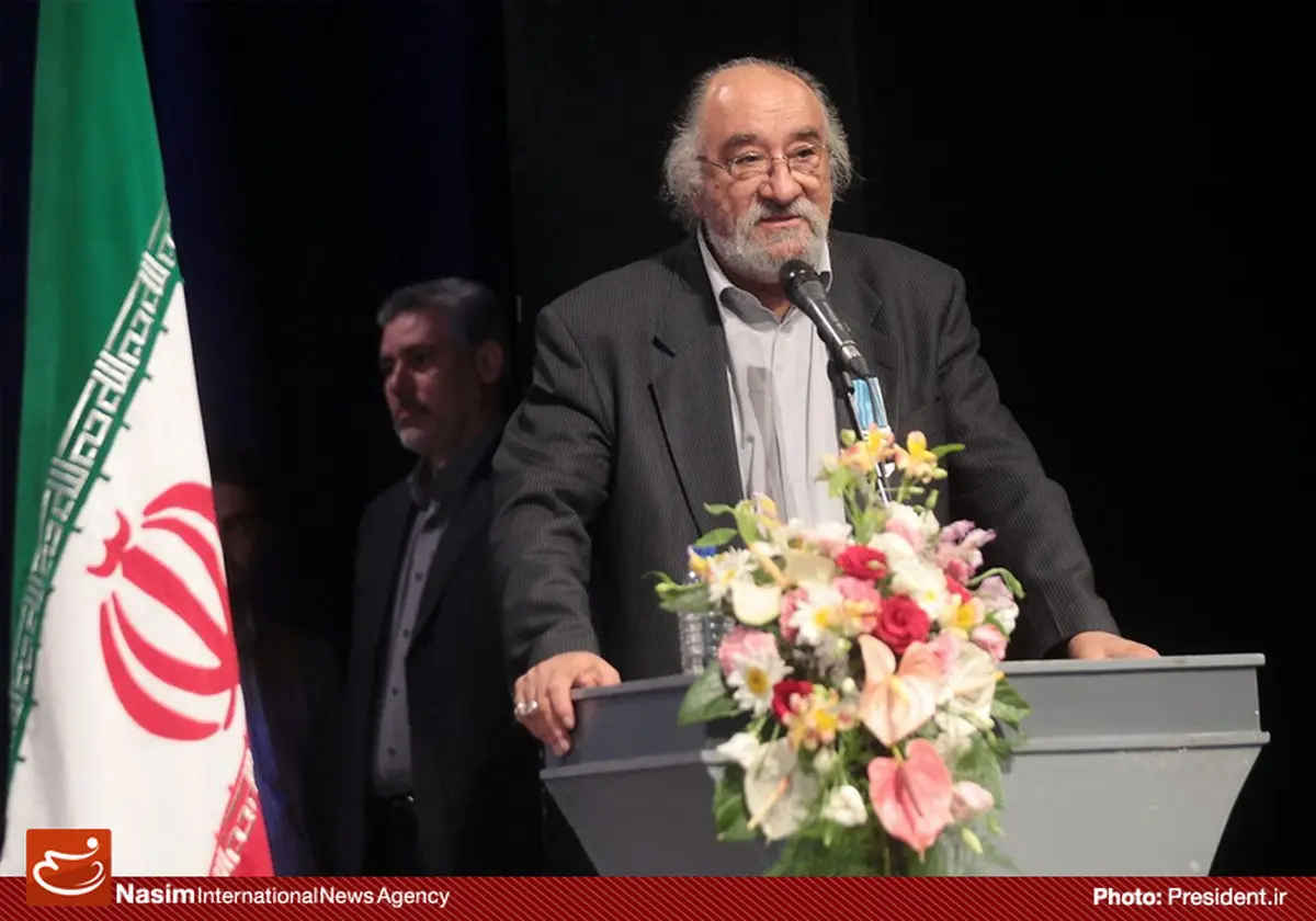 جوانان سنگر انقلاب اسلامی اند