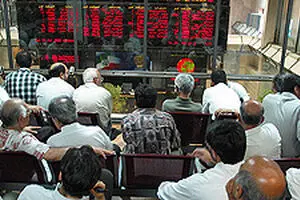 مردم سهام بانکی‌ها را نمی‌خرند/ سهام شرکت‌های پالایشی در بورس قربانی شدند