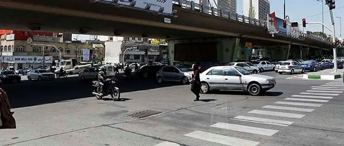 ساخت دو دوربرگردان غیرهمسطح در طرفین پل پارک وی