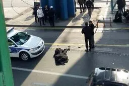 خودکشی دختر ۲۴ ساله با پریدن از روی پل عابر