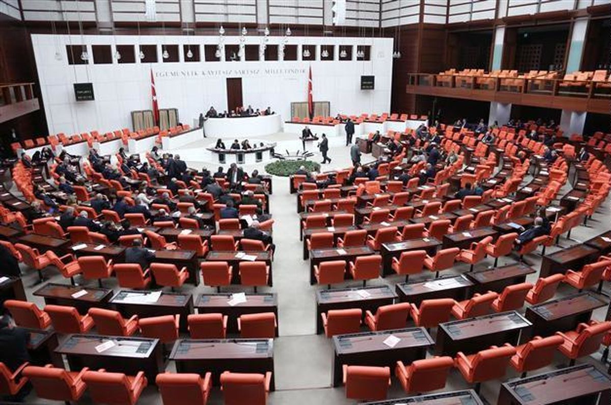 جلسه پارلمان ترکیه برای سلب مصونیت قضایی نمایندگان