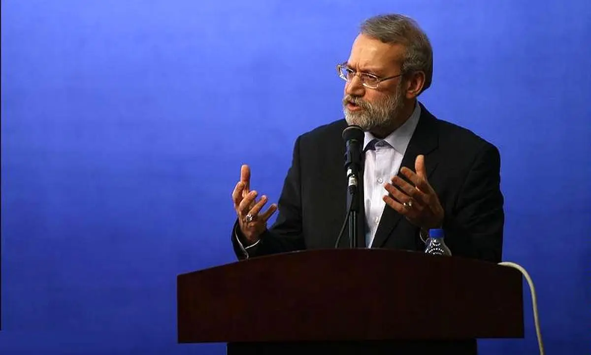 دولت در انتخاب استانداران و فرمانداران با نمایندگان مشورت کند/ مجلس مستقل به معنای شاخ و شانه کشیدن برای دولت نیست