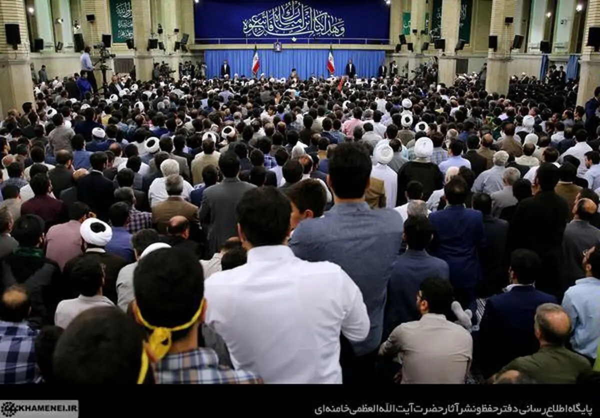 دیدار شرکت‌کنندگان در مسابقات بین‌المللی قرآن با رهبر انقلاب + تصاویر و حاشیه‌ها