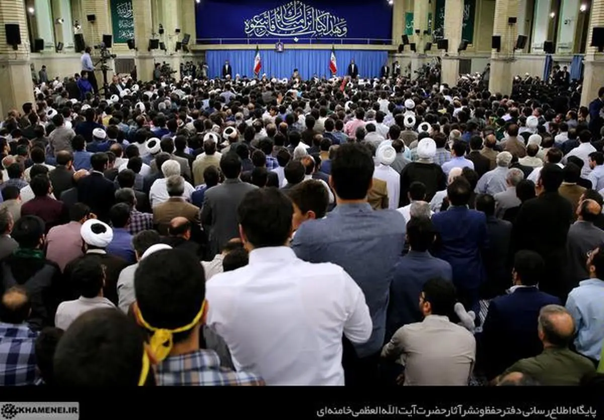 دیدار شرکت‌کنندگان در مسابقات بین‌المللی قرآن با رهبر انقلاب + تصاویر و حاشیه‌ها