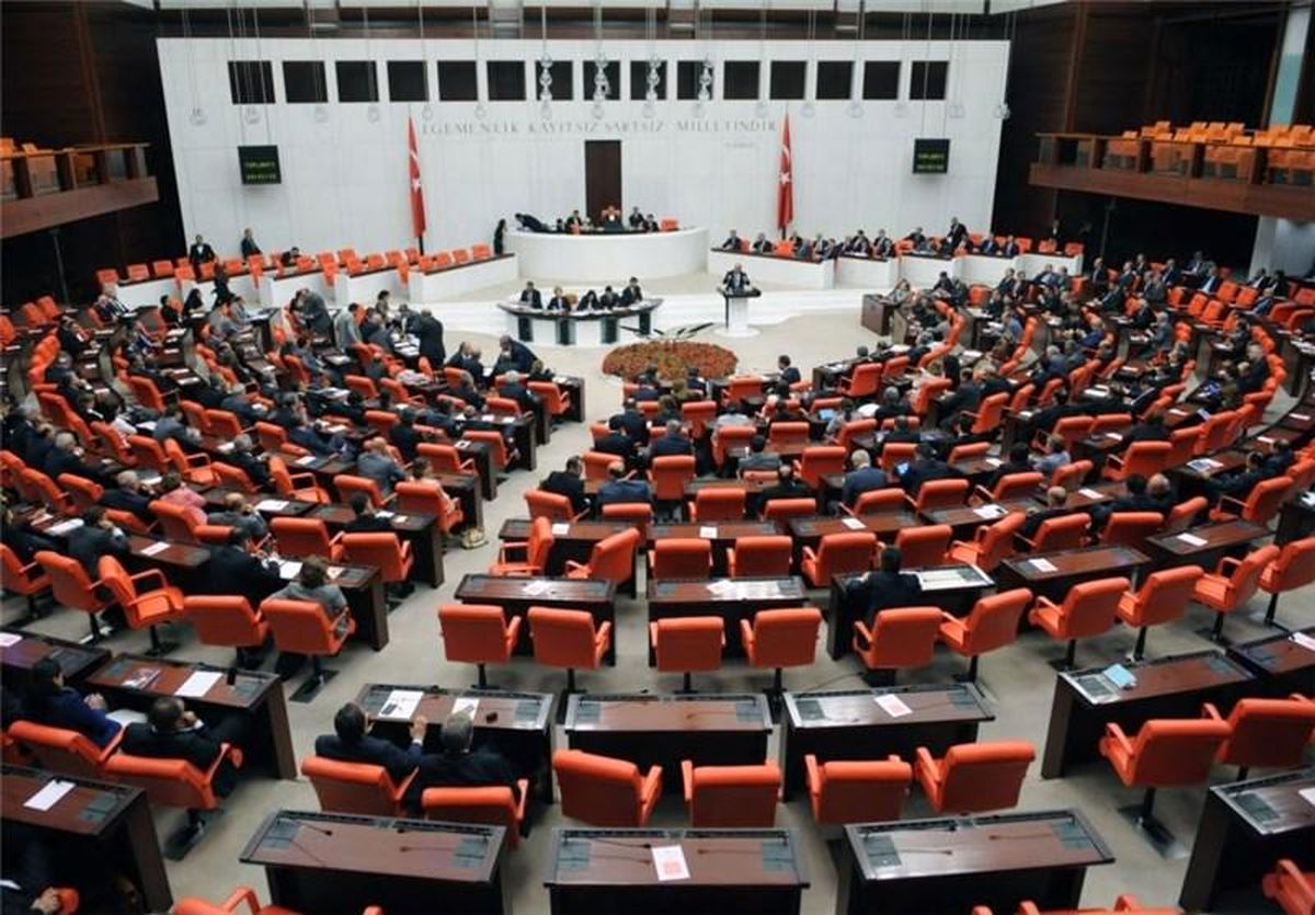 تصویب لغو مصونیت نمایندگان توسط پارلمان ترکیه