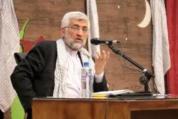 دشمن می‌خواهد مدپرستی تزریق و ترویج شود/گفتمان انقلاب اسلامی جوان باقی می‌ماند